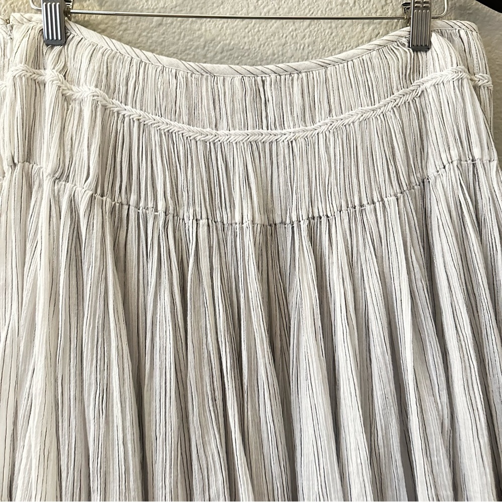 Vince. white striped Pleated 100% Cotton Skirt Sz 8 - Picture 6 of 15